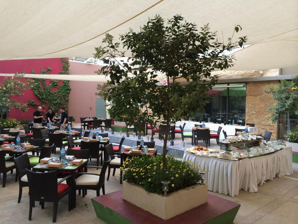 Ibis Amman Hotel ภายนอก รูปภาพ