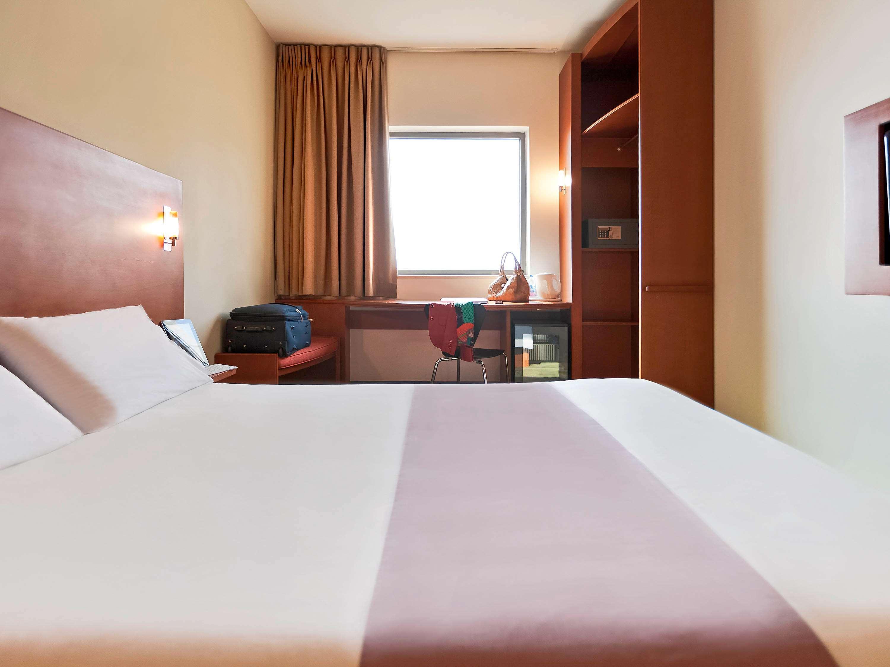 Ibis Amman Hotel ภายนอก รูปภาพ