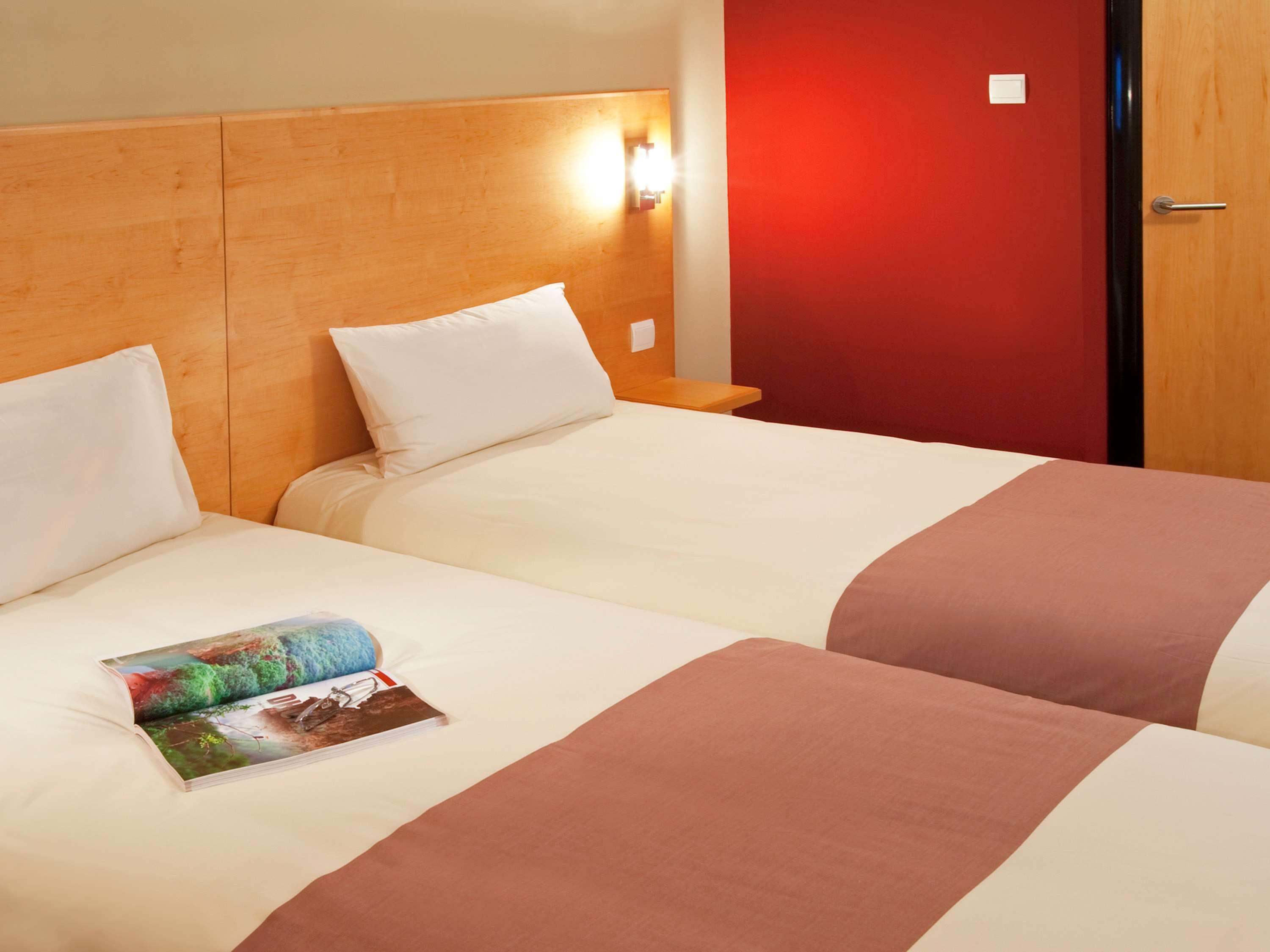 Ibis Amman Hotel ภายนอก รูปภาพ