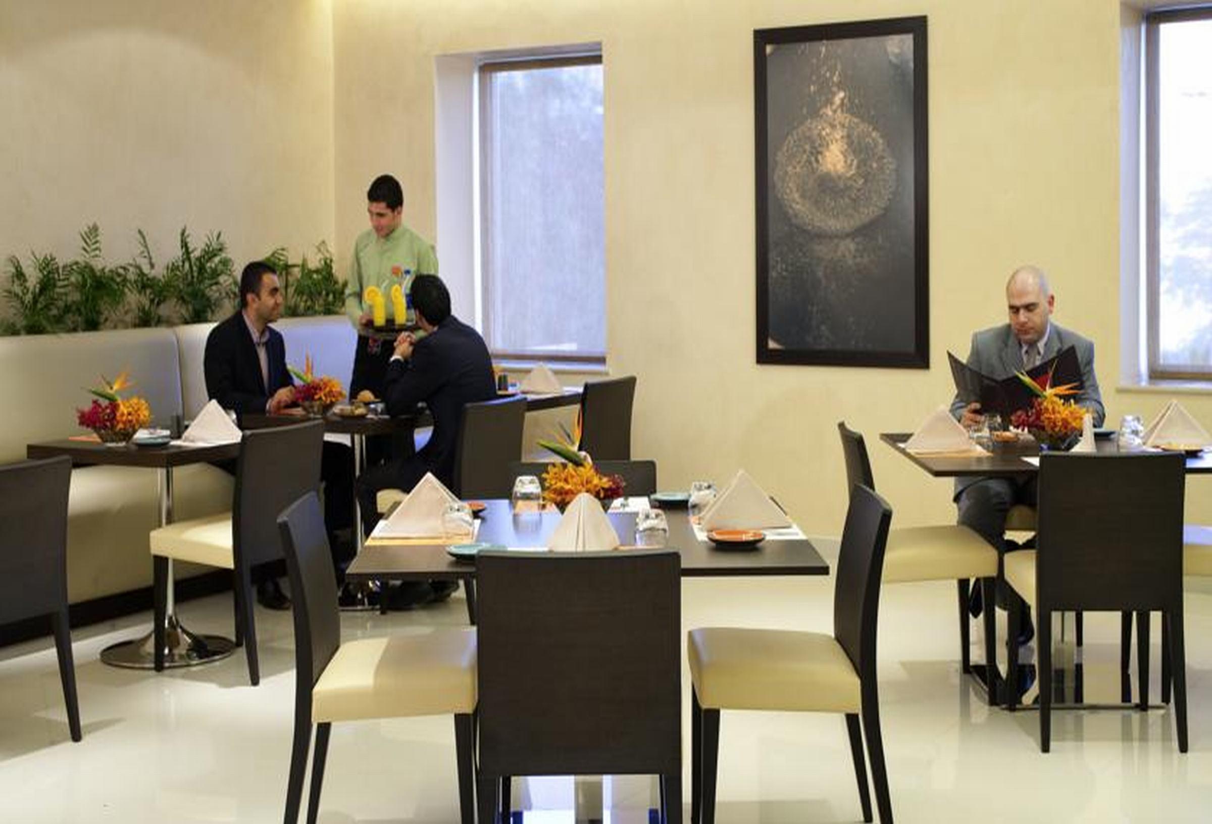 Ibis Amman Hotel ภายนอก รูปภาพ