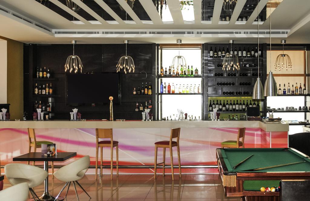 Ibis Amman Hotel ภายนอก รูปภาพ
